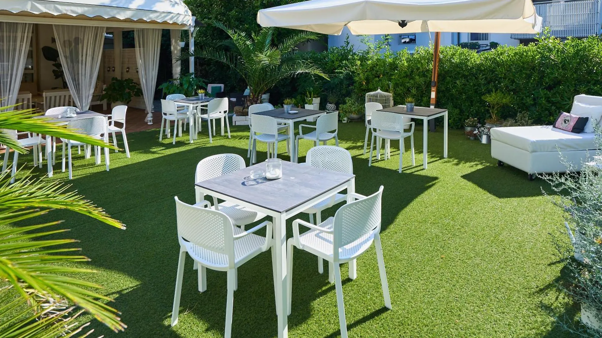 Hotel Bruna B&B Milano Marittima 3*,  Italien